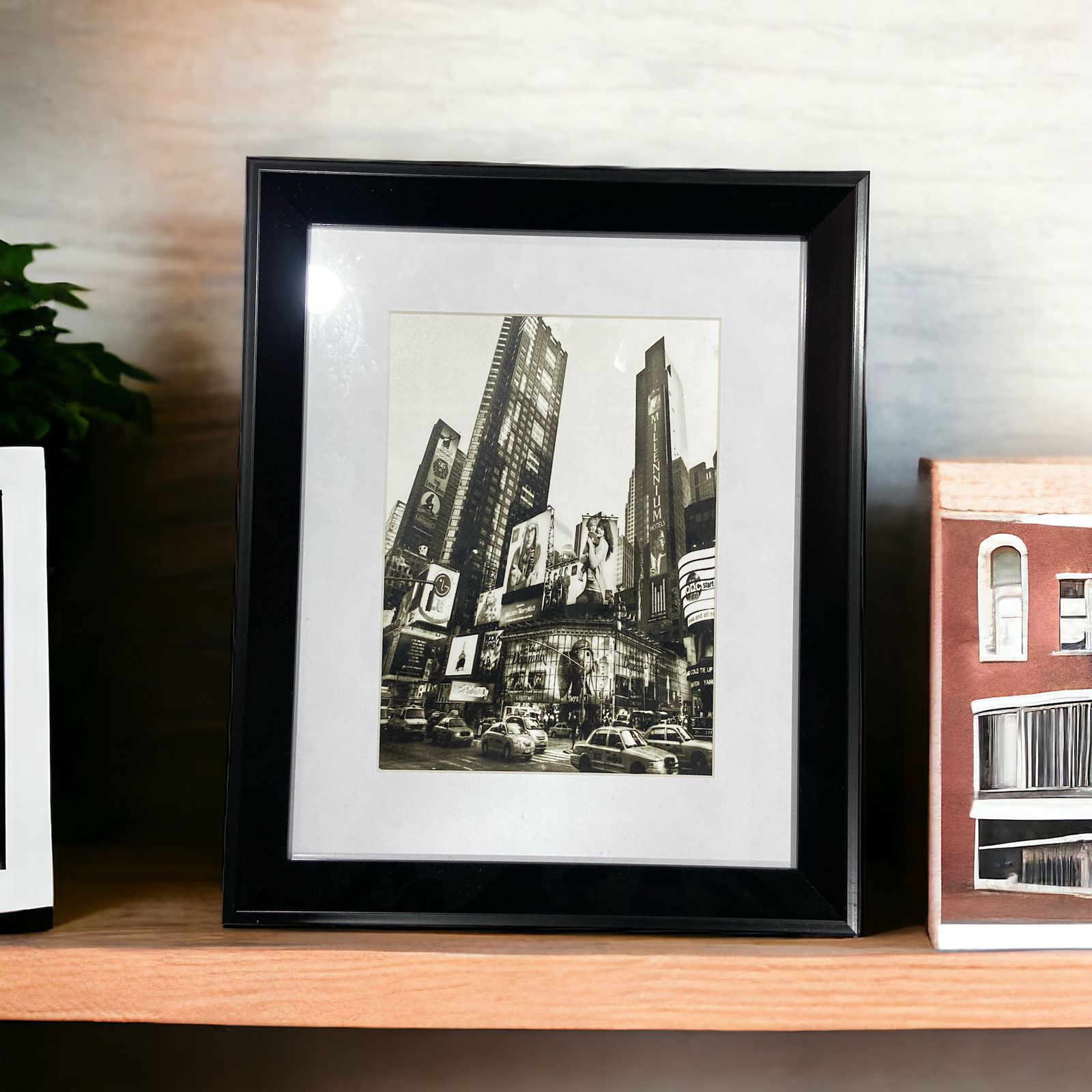 Black Border Simple Framed Scenery | Home Décor