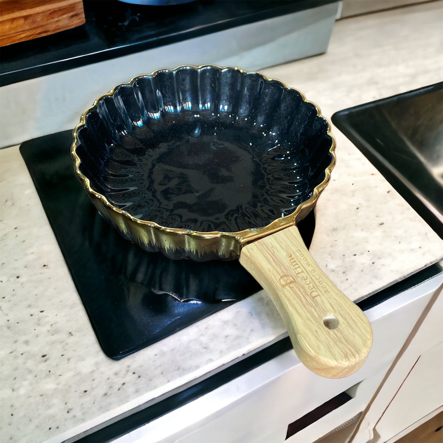 Dinner Serving Bowl With Oaken Handle | Serving Pan - Home Hatch