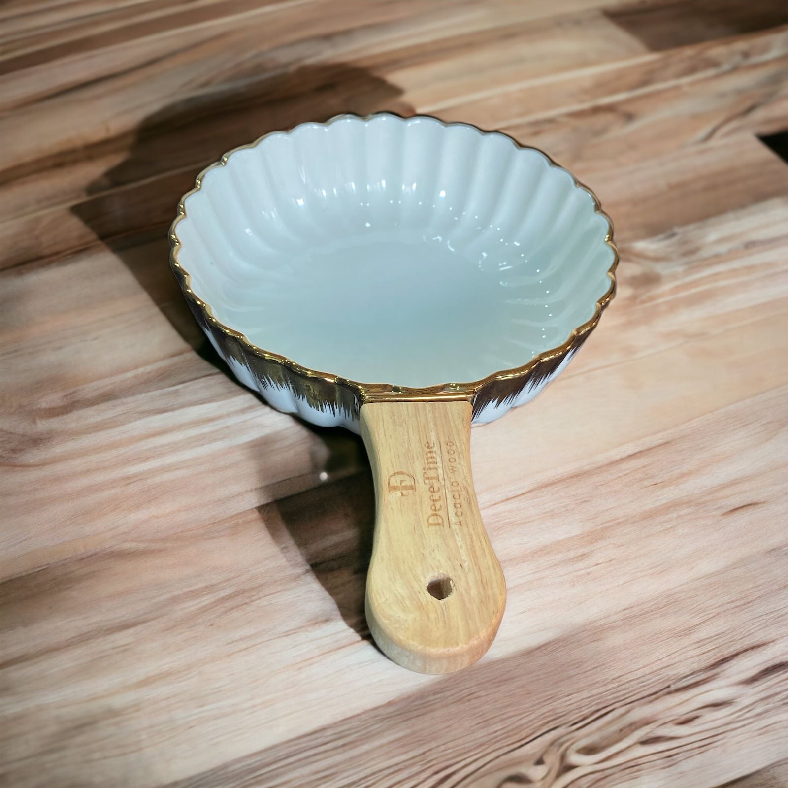 Dinner Serving Bowl With Oaken Handle | Serving Pan - Home Hatch