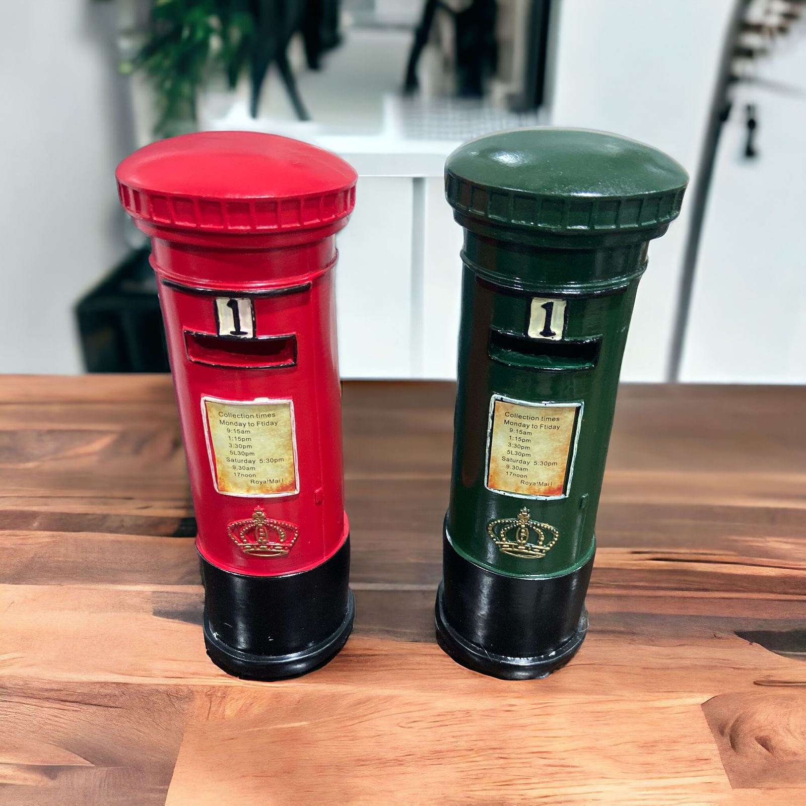 British Style Resin Mail Box Decoration Piece | Table Décor & Money Box