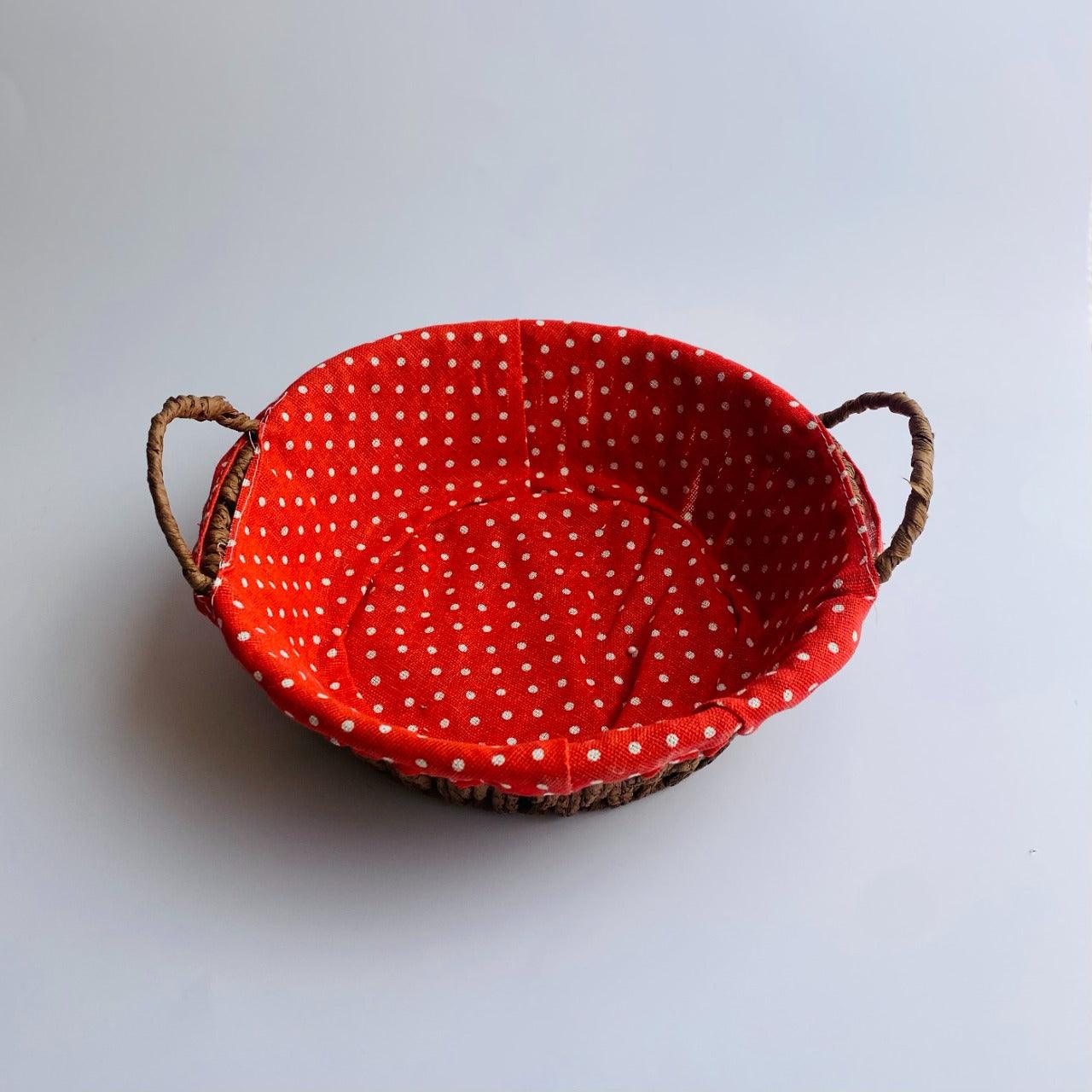 Wicker Breaded Basket With Fabric Lining And Handles - HomeHatchpk